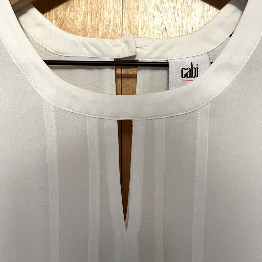 CAbi sleeveless blouse - Sz S - Picture 3 of 5